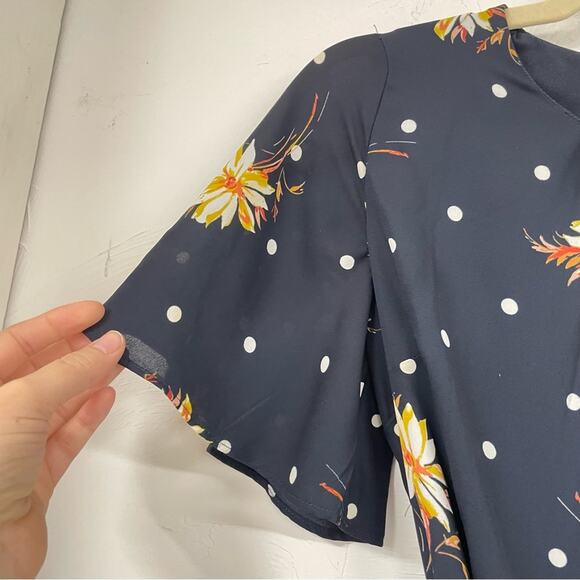 Banana Republic Navy Blue Floral Flutter Sleeve Mini Dress Womens 0 Tie Waist - Picture 7 of 8